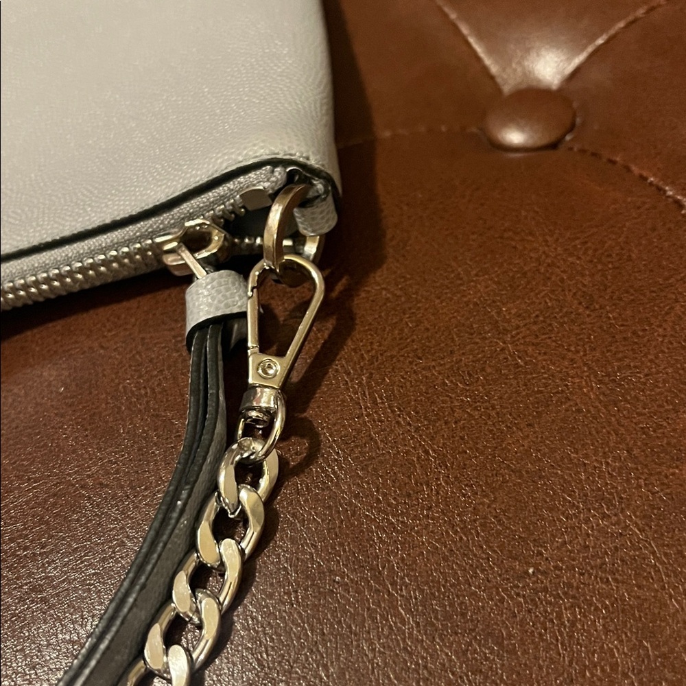 Stuart Weitzman Convertible Clutch Shoulder Bag - Picture 6 of 6
